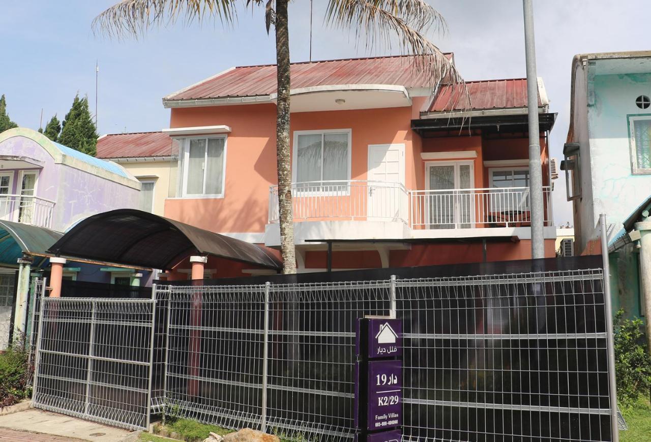 Diyar Villas Puncak K2/29 Ngoại thất bức ảnh